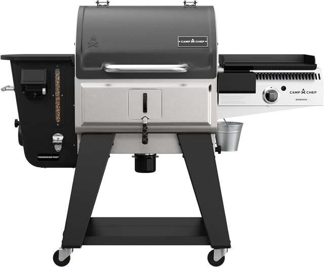 Camp Chef Woodwind Pro 24 with Sidekick