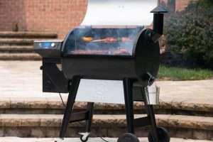 Z Grills BACKYARD WARRIOR 7002C2E